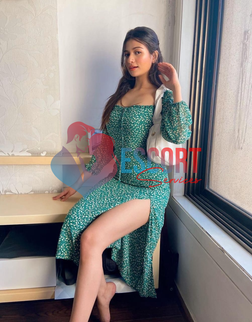 Nehru placeTHE ROYAL ESCORT - HARD SEX 100% SAFE AND SECURE DOORSTEP OUTCALL AND INCALL AVAILABLE IN